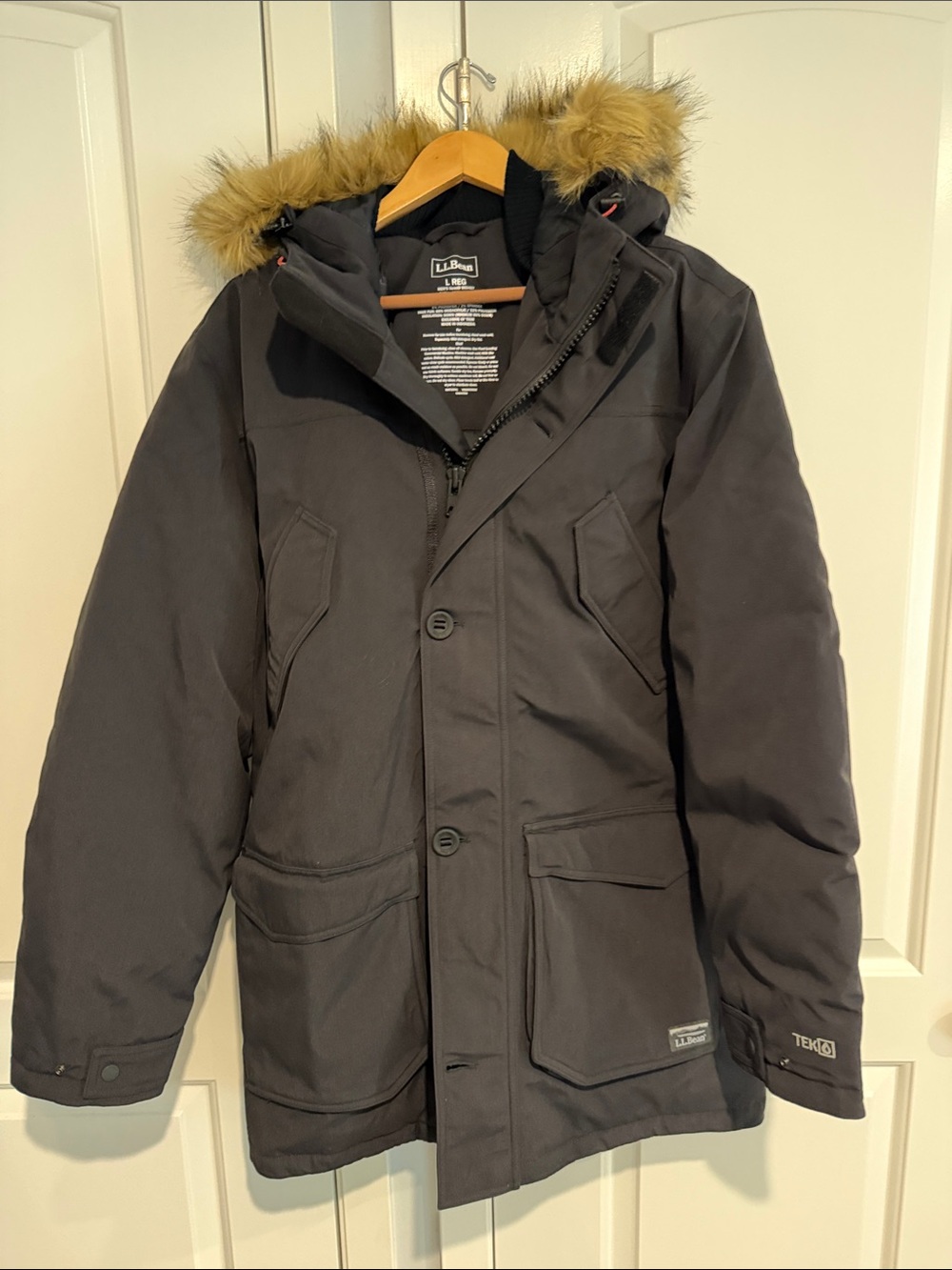 L.L. Bean Men's Hooded Puffer Parka in Black with Faux Fur Trim